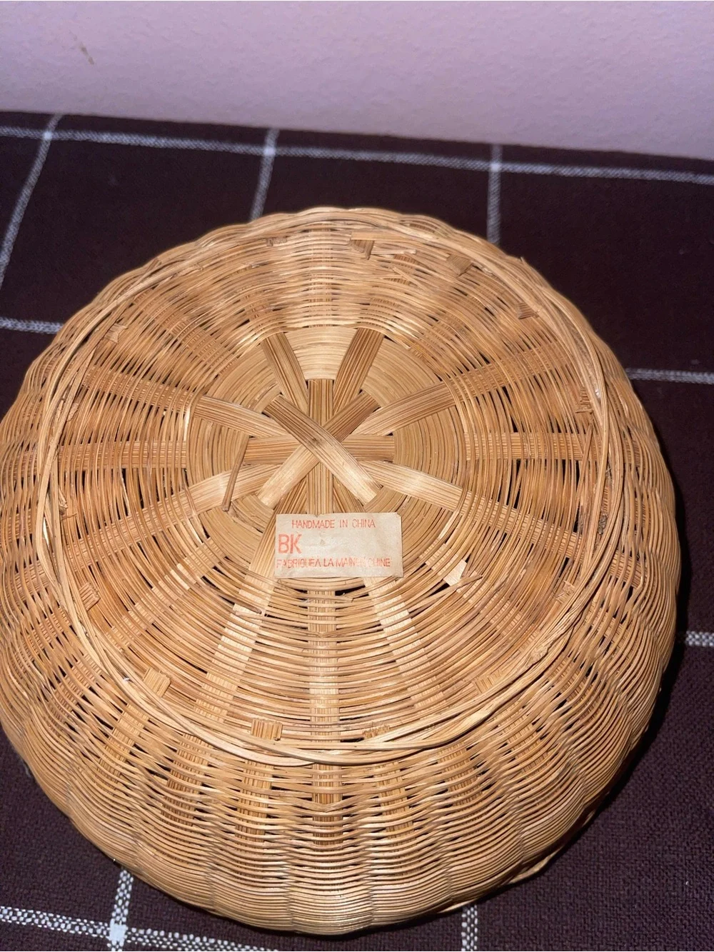 Handwoven Natural Wicker Storage Basket with Lid